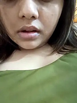 Snapshot of blue-berry07 chatting on November 14, 2025, 8:02 am blue-berry07 online show from November 14, 2025, 8:02 am