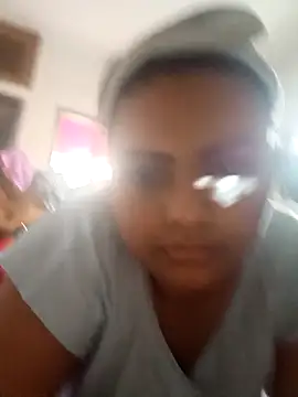 Snapshot of blue-berry07 chatting on November 24, 2025, 10:26 am blue-berry07 online show from November 24, 2025, 10:26 am