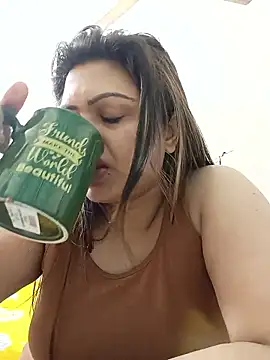 Snapshot of blue-berry07 chatting on January 10, 2026, 6:31 pm blue-berry07 online show from January 10, 2026, 6:31 pm