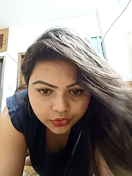 blue-berry07 online show from April 7, 2026, 8:20 pm