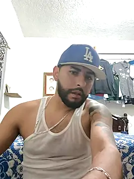 Snapshot of dickman10 chatting on February 17, 2025, 4:20 am dickman10 online show from February 17, 2025, 4:20 am