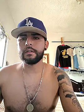 Snapshot of dickman10 chatting on February 18, 2025, 10:14 pm dickman10 online show from February 18, 2025, 10:14 pm