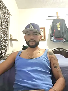 Snapshot of dickman10 chatting on March 4, 2025, 4:06 am dickman10 online show from March 4, 2025, 4:06 am