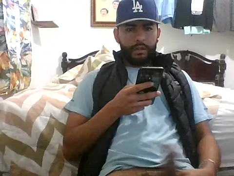 Snapshot of dickman10 chatting on September 19, 2025, 1:12 pm dickman10 online show from September 19, 2025, 1:12 pm