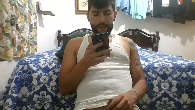 Snapshot of dickman10 chatting on October 20, 2025, 4:24 am dickman10 online show from October 20, 2025, 4:24 am