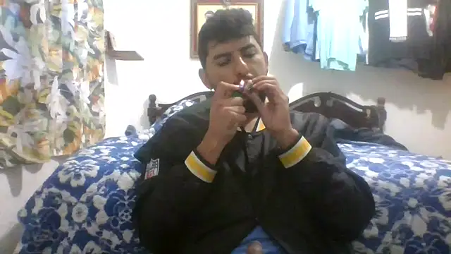 Snapshot of dickman10 chatting on October 24, 2025, 12:45 pm dickman10 online show from October 24, 2025, 12:45 pm