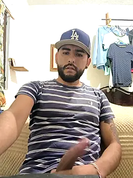 Snapshot of dickman10 chatting on November 29, 2025, 4:15 am dickman10 online show from November 29, 2025, 4:15 am