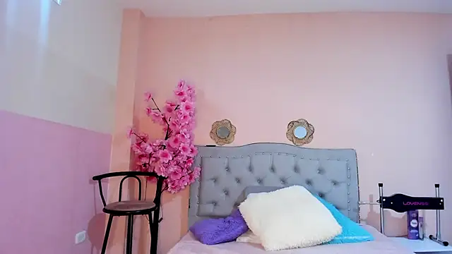 littletammy4u  online show from January 12, 2026, 12:10 pm