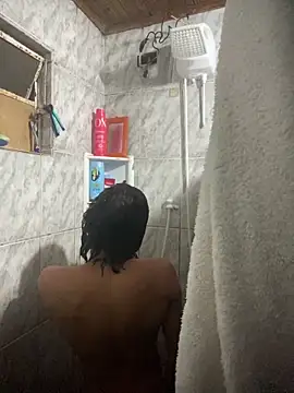 Mineirinho043 online show from April 5, 2026, 5:26 am