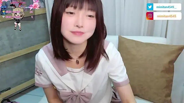 Snapshot of mimitan4545 chatting on November 7, 2025, 12:05 pm mimitan4545 online show from November 7, 2025, 12:05 pm