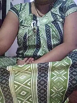 neha007-K online show from February 13, 2026, 6:48 pm