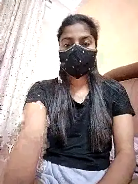 fuungirl38 online show from April 14, 2026, 4:13 pm