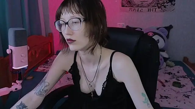 lissaros online show from May 19, 2026, 5:03 am