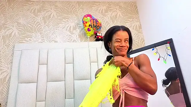 Snapshot of dafnnelewis chatting on February 4, 2026, 11:16 am dafnnelewis online show from February 4, 2026, 11:16 am