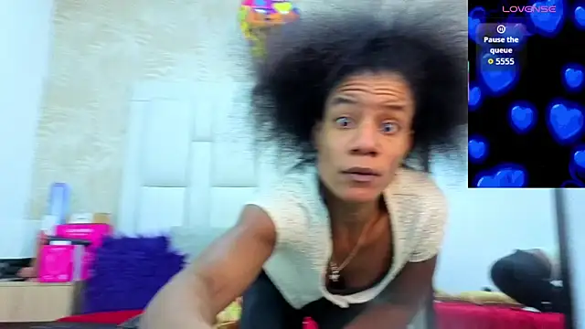 Snapshot of dafnnelewis chatting on March 21, 2026, 11:15 am dafnnelewis online show from March 21, 2026, 11:15 am