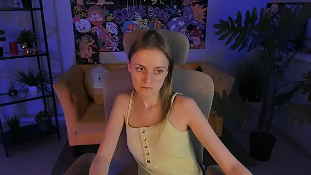 KiraMontoya online show from March 1, 2025, 2:02 pm