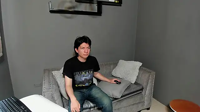Golden-Boyy online show from March 2, 2025, 12:22 pm
