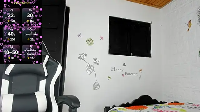 Snapshot of alisson_hoffman05 chatting on February 17, 2025, 12:05 pm alisson hoffman05 online show from February 17, 2025, 12:05 pm