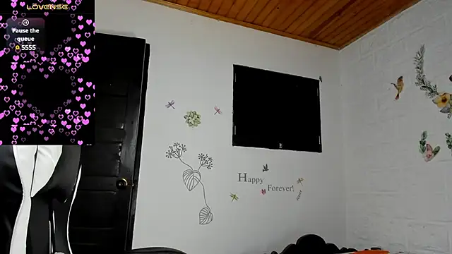 Snapshot of alisson_hoffman05 chatting on March 21, 2025, 1:45 am alisson hoffman05 online show from March 21, 2025, 1:45 am