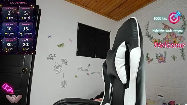 Snapshot of alisson_hoffman05 chatting on November 1, 2025, 1:02 pm alisson hoffman05 online show from November 1, 2025, 1:02 pm