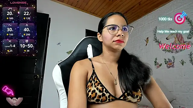 Snapshot of alisson_hoffman05 chatting on November 29, 2025, 12:08 pm alisson hoffman05 online show from November 29, 2025, 12:08 pm