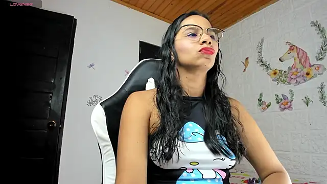 Snapshot of alisson_hoffman05 chatting on January 13, 2026, 6:13 pm alisson hoffman05 online show from January 13, 2026, 6:13 pm