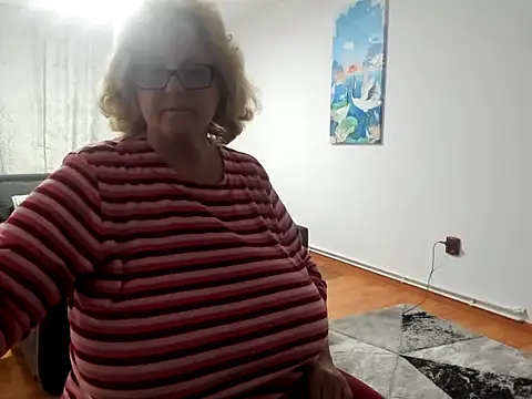 Snapshot of NoraJohnson6 chatting on October 2, 2025, 3:35 am NoraJohnson6 online show from October 2, 2025, 3:35 am