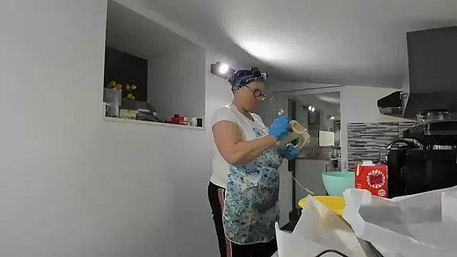 Snapshot of NoraJohnson6 chatting on October 30, 2025, 6:15 am NoraJohnson6 online show from October 30, 2025, 6:15 am