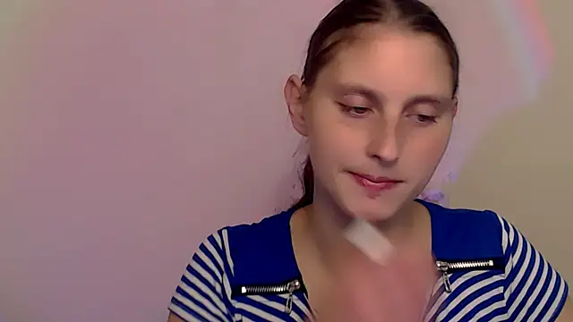 AdrianaRich  online show from October 2, 2025, 6:42 am