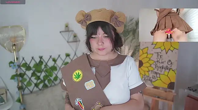 Neekito  online show from February 18, 2025, 9:42 pm