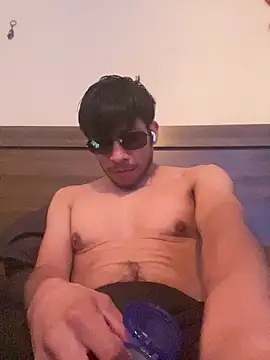 Latinangel7 online show from October 9, 2025, 1:14 am