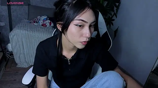 Snapshot of Miaa_Lee7 chatting on July 9, 2026, 8:13 pm Miaa Lee7 online show from July 9, 2026, 8:13 pm