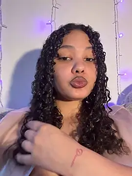 tastylolaaa online show from August 3, 2026, 2:54 am