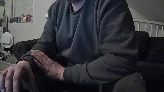 YourLoveBoyKevin online show from February 11, 2025, 9:56 pm