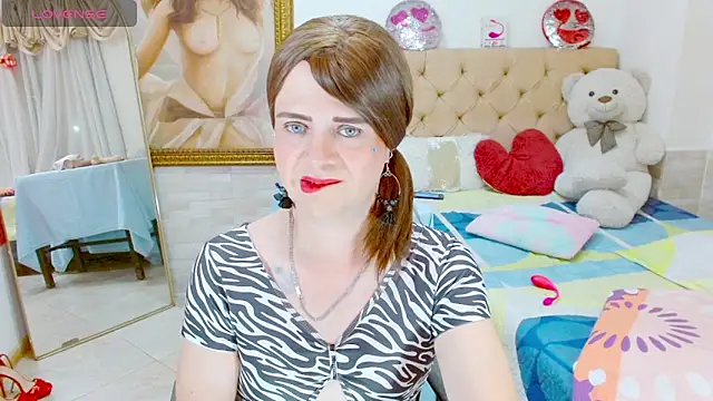 Snapshot of Dolldirtyxxx chatting on April 22, 2026, 5:21 am Dolldirtyxxx online show from April 22, 2026, 5:21 am