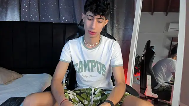 NovaaWheler online show from February 23, 2026, 2:03 pm