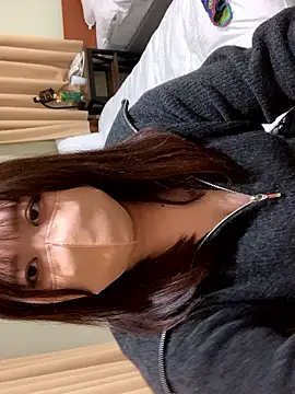 mitarashi awww online show from February 25, 2025, 8:36 am