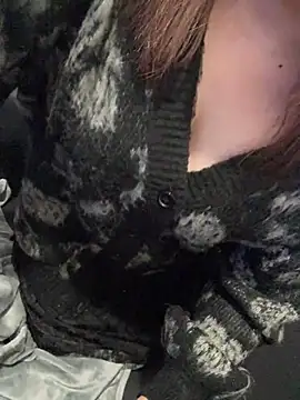 mitarashi awww online show from March 22, 2025, 9:53 pm