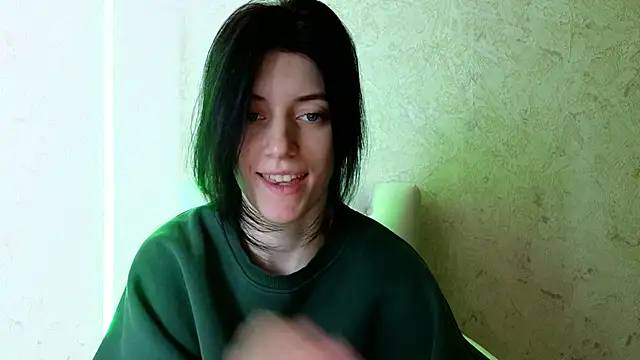 roxy riot  online show from March 19, 2025, 4:36 am