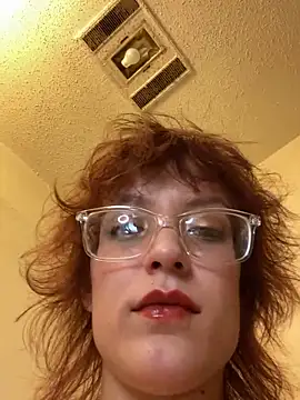 Snapshot of grassXass420 chatting on March 15, 2025, 12:58 am grassXass420 online show from March 15, 2025, 12:58 am