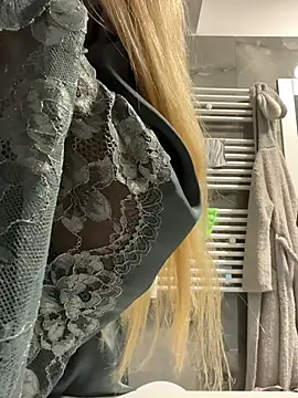 BonyBon29 online show from June 5, 2026, 5:36 am