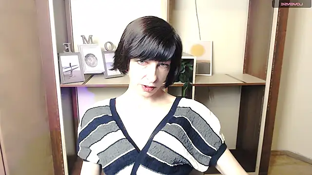  AngeliaFlow  online show from October 23, 2025, 6:23 am