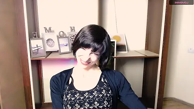  AngeliaFlow  online show from November 5, 2025, 7:52 am