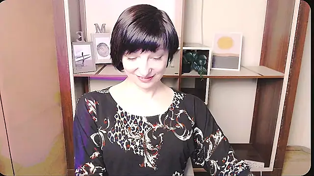  AngeliaFlow  online show from April 3, 2026, 8:23 am