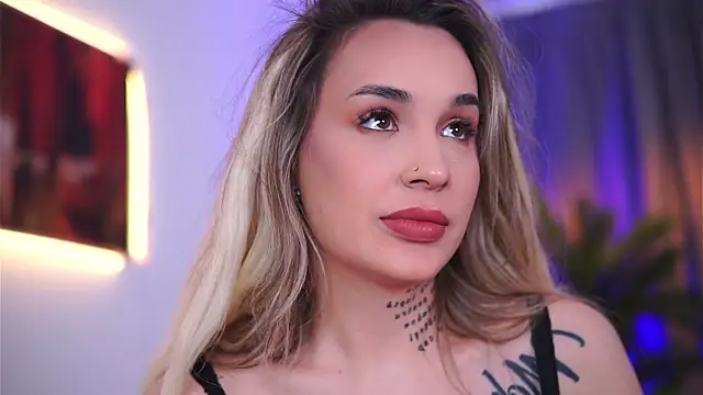 Ammylicious Doll online show from February 27, 2025, 10:37 am