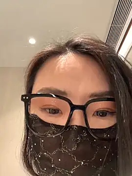 Niannian--sexy online show from March 13, 2025, 8:15 am