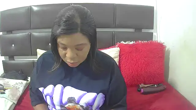 Snapshot of Mishanti chatting on April 14, 2026, 8:31 am Mishanti online show from April 14, 2026, 8:31 am