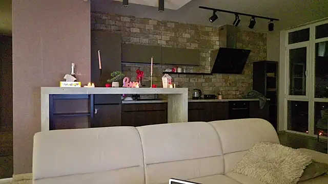 Snapshot of Bella_amory chatting on March 10, 2025, 1:01 am Bella amory online show from March 10, 2025, 1:01 am