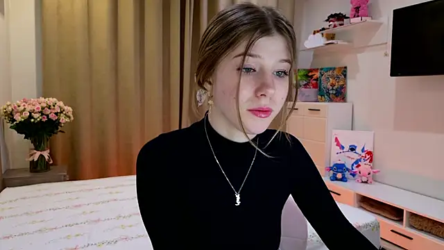 Bella amory online show from March 2, 2026, 9:21 pm