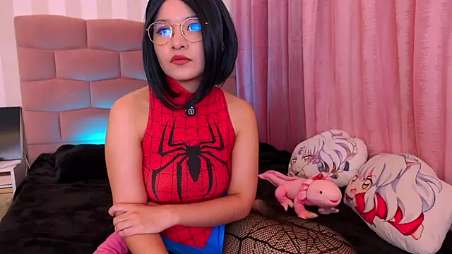 NataliaNovak online show from June 3, 2026, 2:33 pm